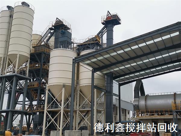 山西攪拌站設(shè)備回收，大同攪拌站拆除，高價(jià)回收